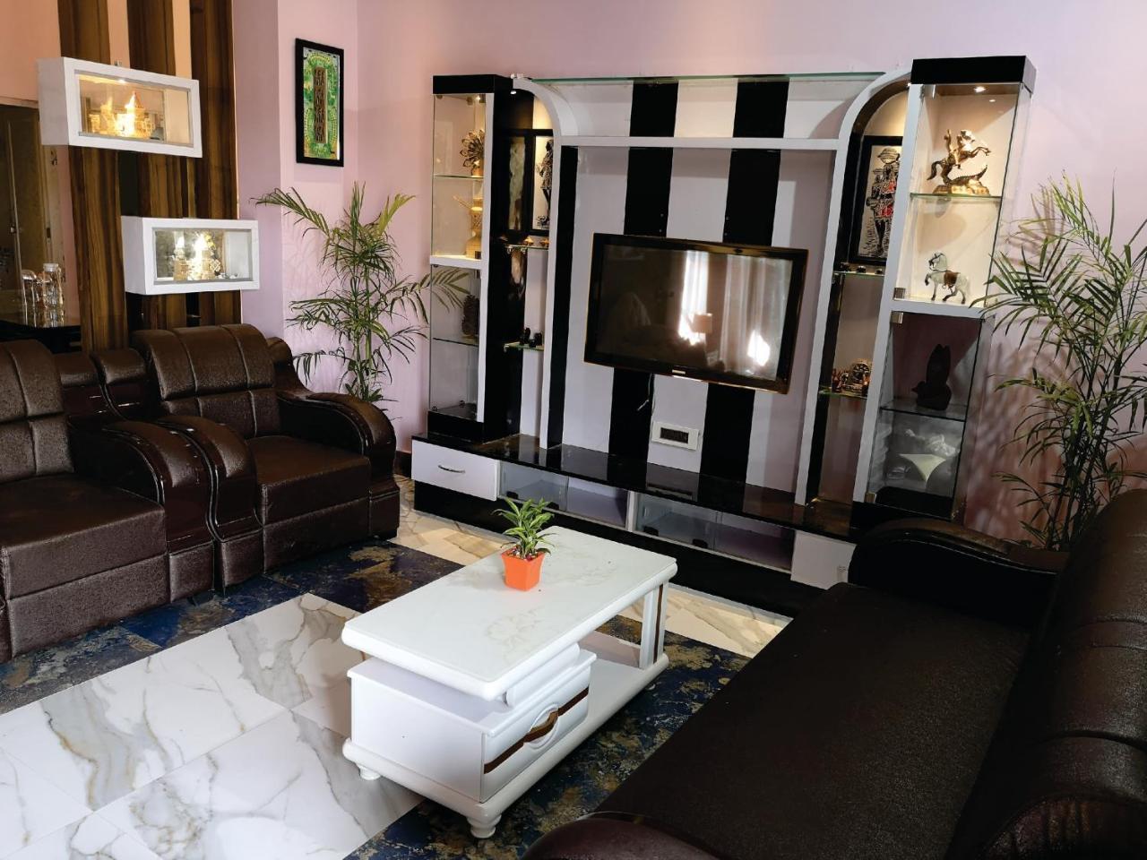 Chairosana Mansion Bhubaneswar Zewnętrze zdjęcie